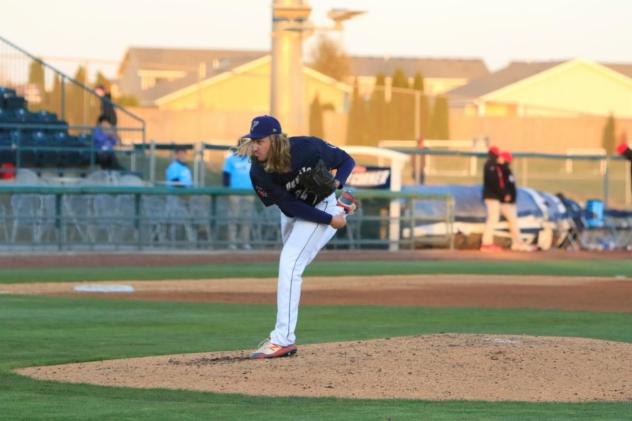 Tri-City Dust Devils pitcher Braden Olthoff