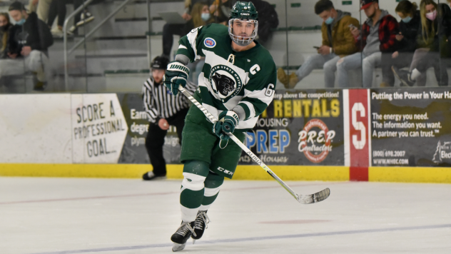 Peter Laviolette III skating with Plymouth State University