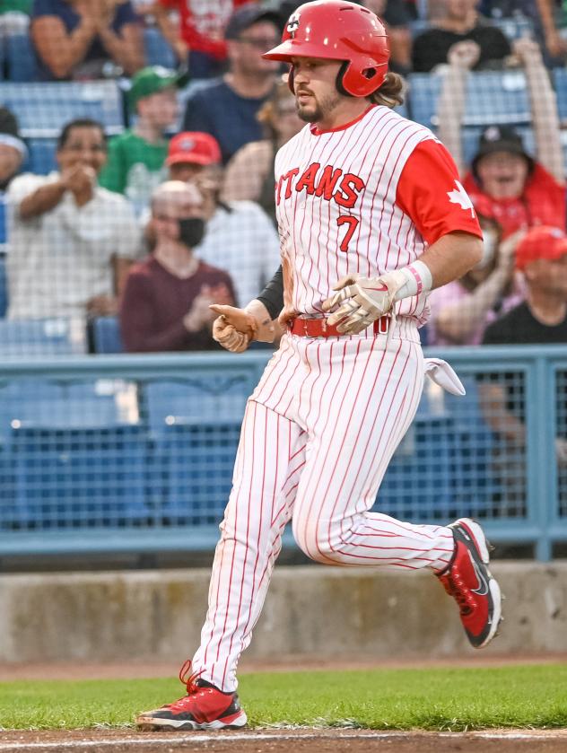 Ottawa Titans' AJ Wright in action