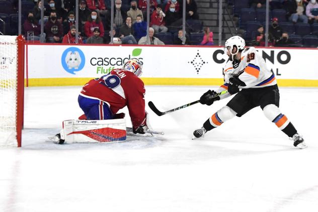 Lehigh Valley Phantoms forward Charlie Gerard