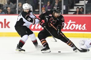 Giants Fall 3-2 in Sunday Matinee