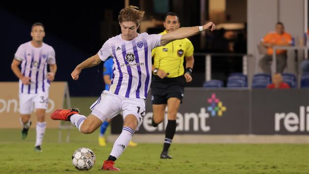 Louisville City FC'S Wilson Harris in action