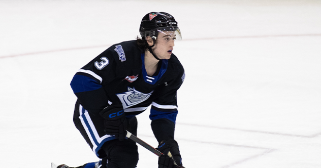 Victoria Royals' Justin Kipkie on the ice