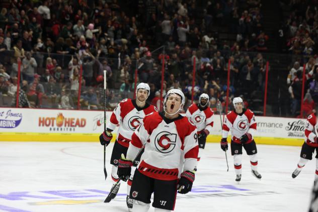 Cincinnati Cyclones celebrate win