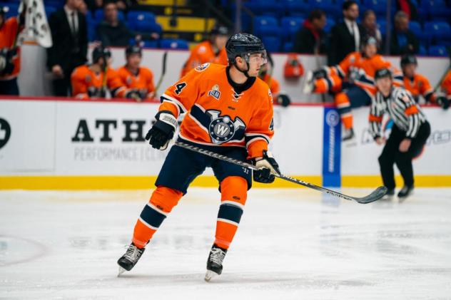 Worcester Railers forward Steve Jandric